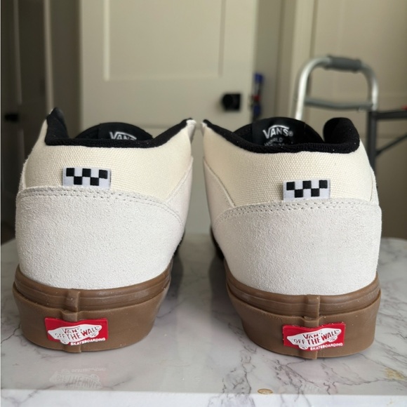 🛹 HALF-CAB 🛹 - Picture 3 of 5